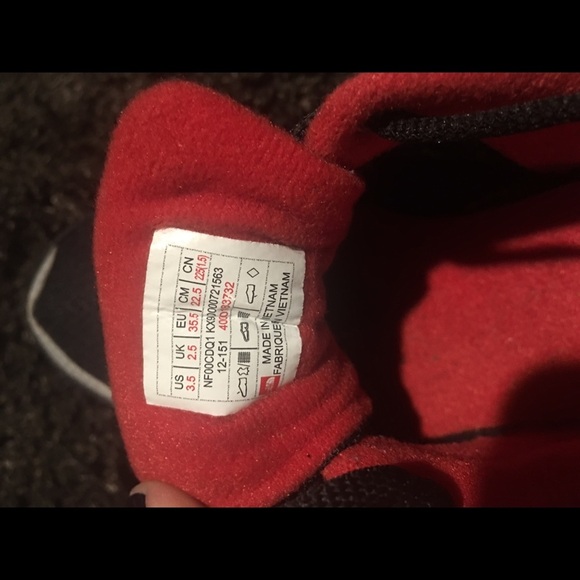 Northface hiking sneakers worn once - Picture 8 of 8